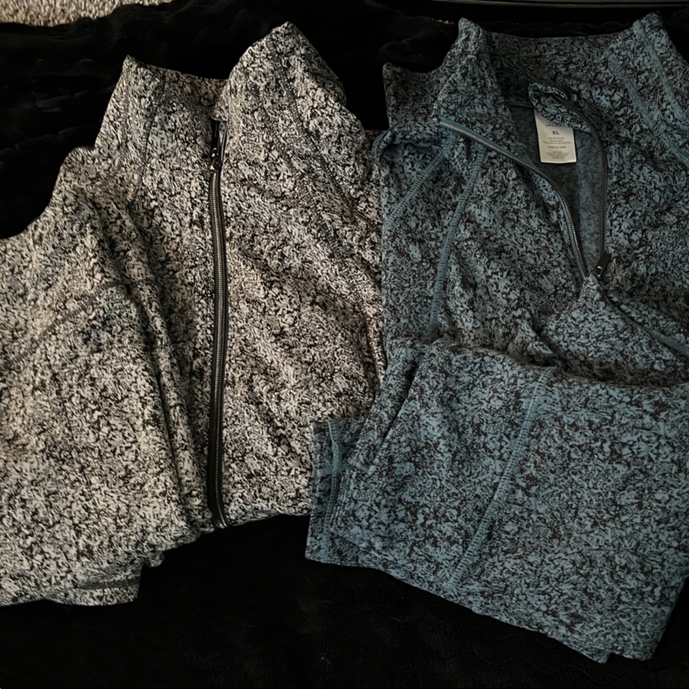 Women's Blue and Gray Activewear Set Amazing fabric 2 Outfit 4 Piece